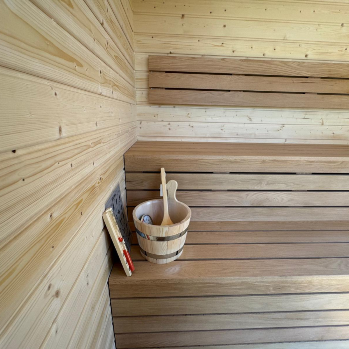 Sauna Exterior em Pinho Maciço