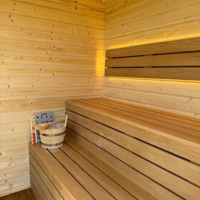 Sauna Exterior em Pinho Maciço