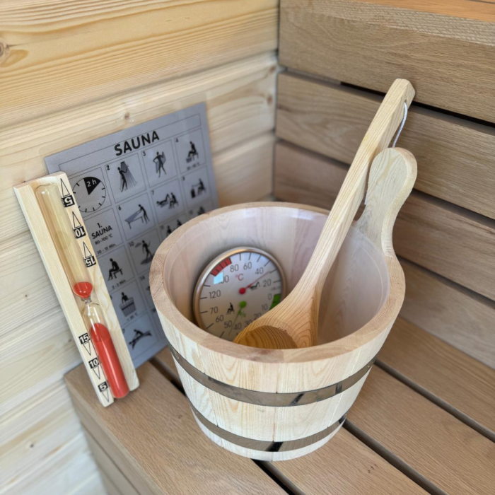 Sauna Exterior em Pinho Maciço